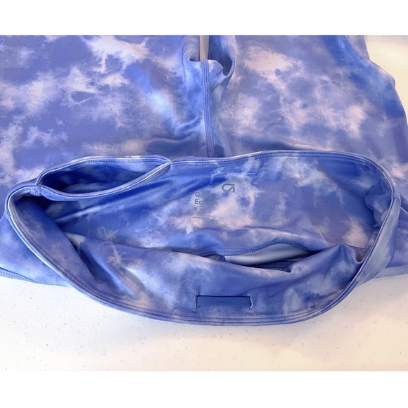 GapFit Eclipse High Rise 7/8 Leggings In Blue Tie Dye Size Small GUC Activewear - Picture 6 of 7